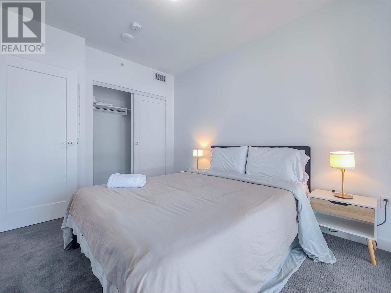 Listing Picture 15 of 16 : 901 8155 CAPSTAN WAY, Richmond / 烈治文 - 魯藝地產 Yvonne Lu Group - MLS Medallion Club Member