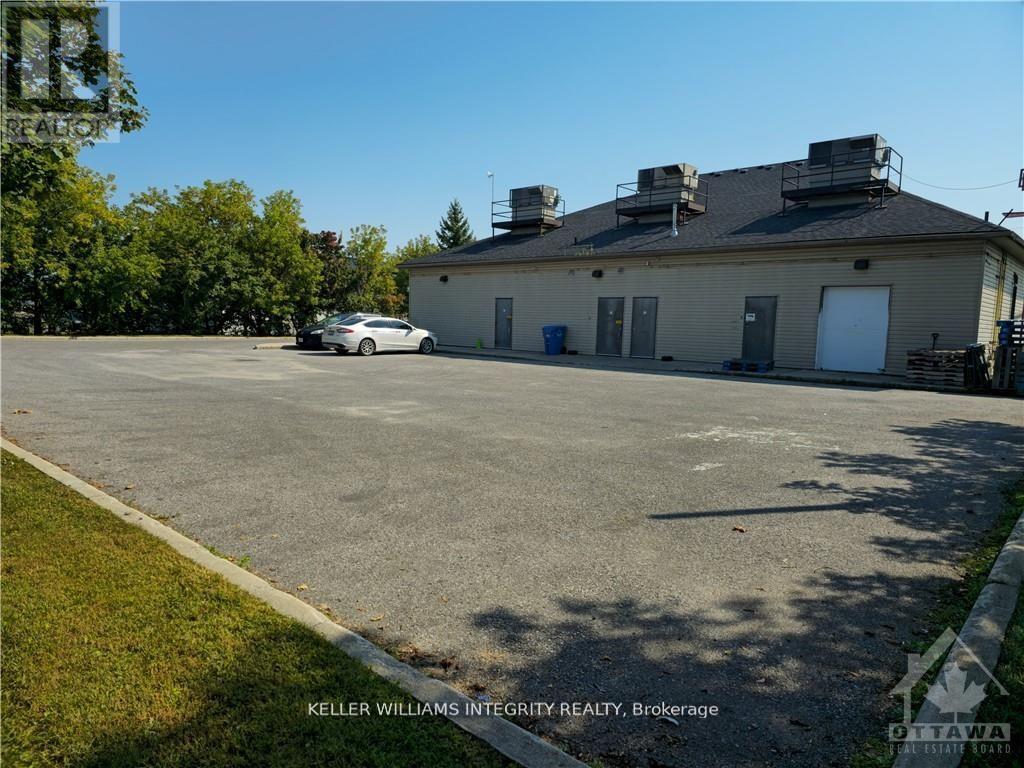 9 Houston Drive, Mississippi Mills, Ontario  K0A 1A0 - Photo 4 - X11938431