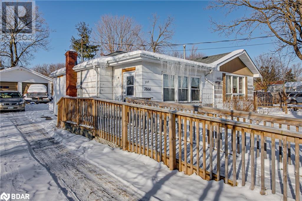 7866 Yonge Street, Innisfil, Ontario  L9S 1L4 - Photo 2 - 40692233