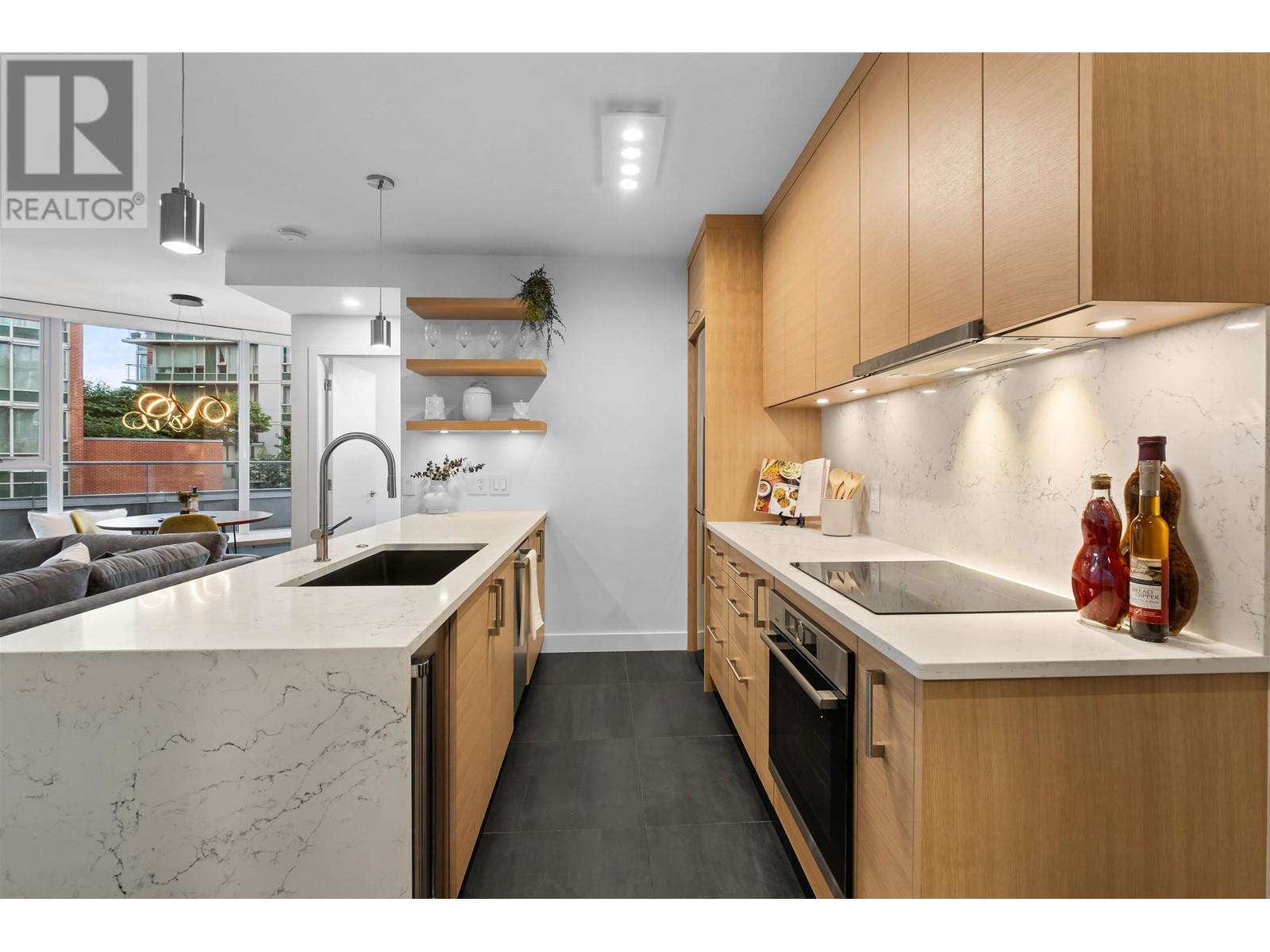 202 689 Abbott Street, Vancouver, British Columbia  V6B 0J2 - Photo 9 - R2952644