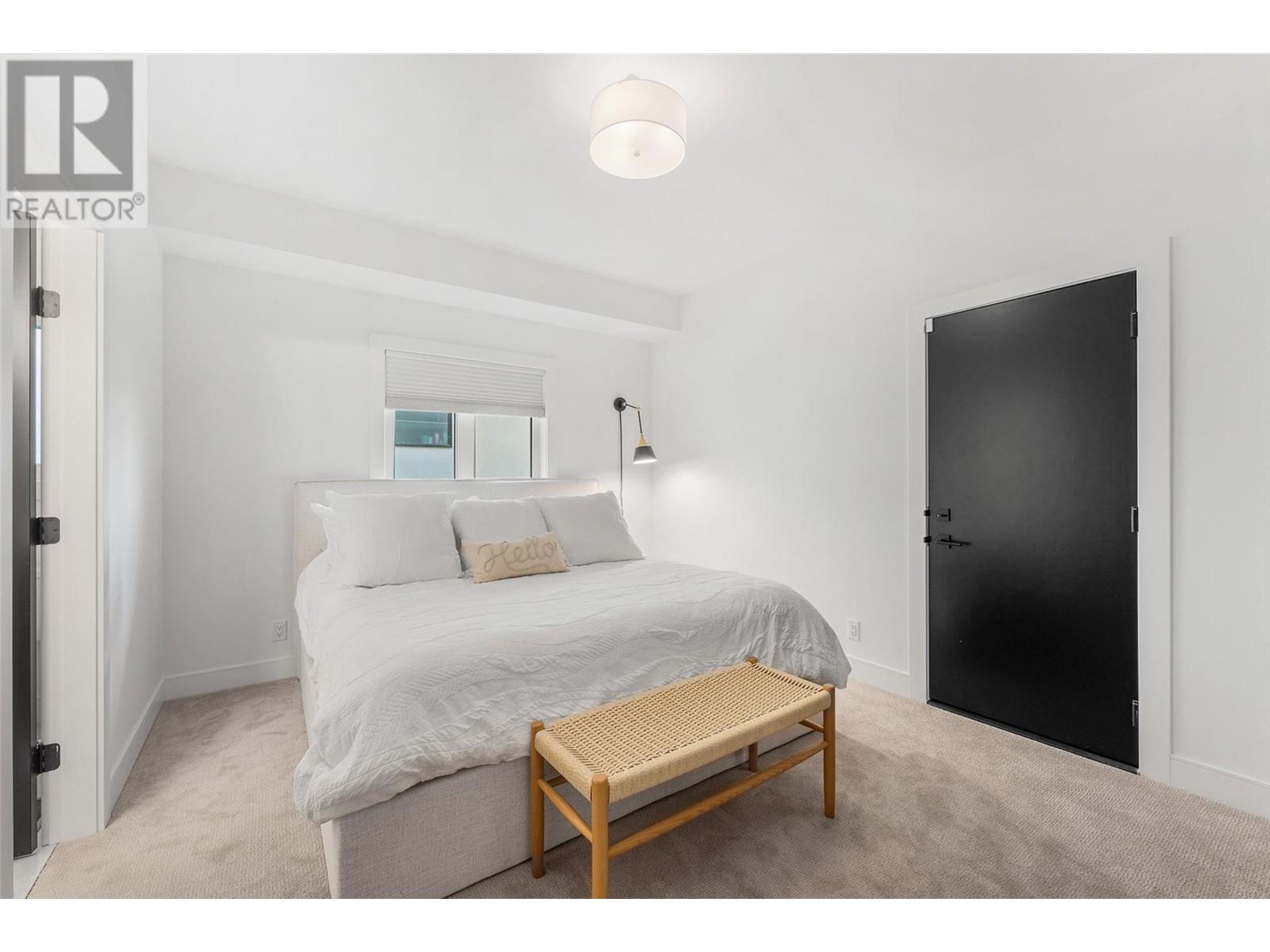 415 Hawk Hill Drive, Kelowna, British Columbia  V1W 0B1 - Photo 35 - 10333201