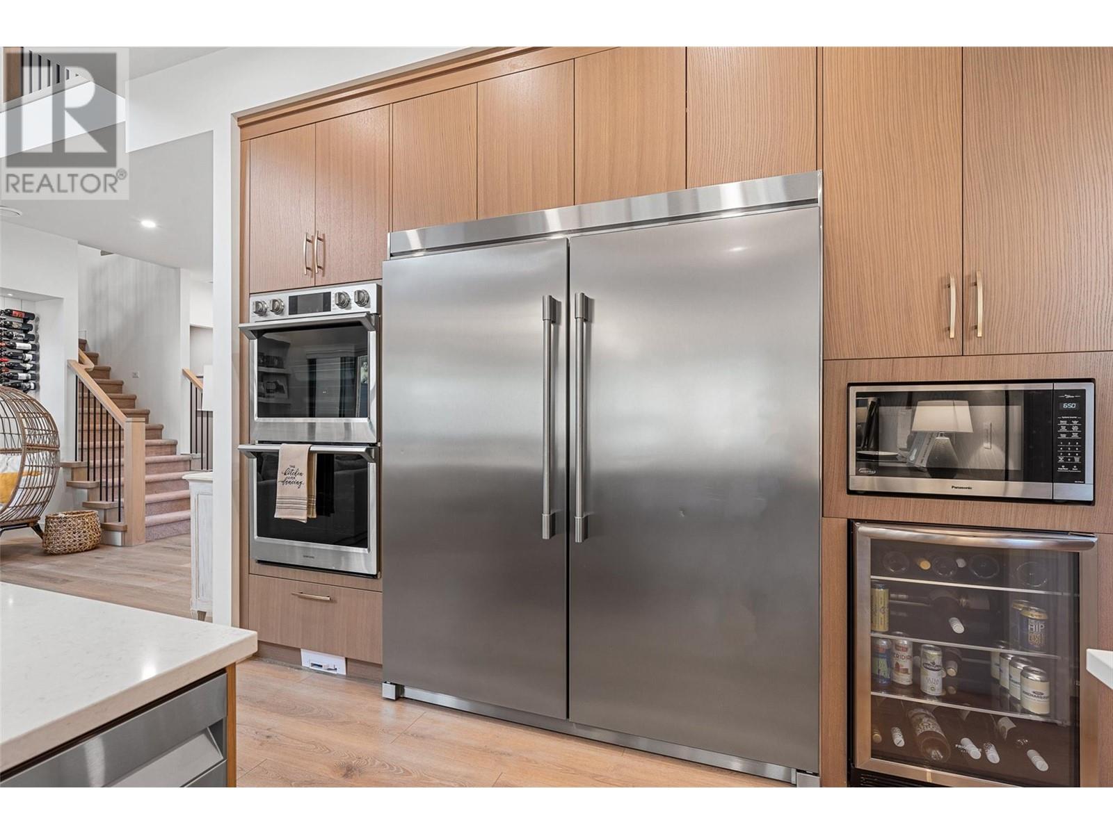 Property at 415 Hawk Hill Drive image 4