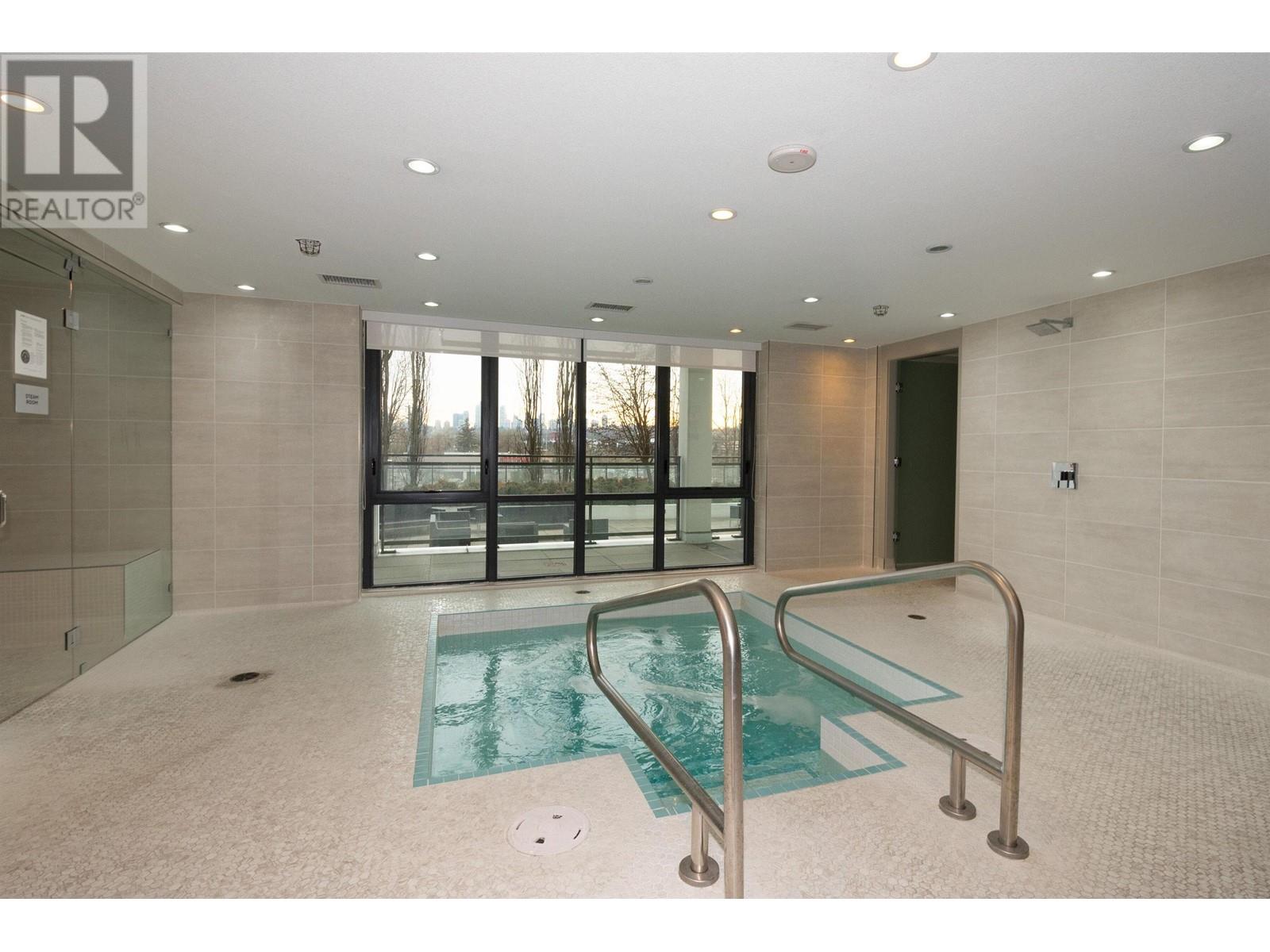 Listing Picture 16 of 22 : 1907 2378 ALPHA AVENUE, Burnaby / 本拿比 - 魯藝地產 Yvonne Lu Group - MLS Medallion Club Member