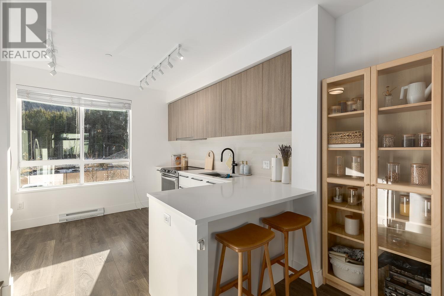 1322 Halyard Place, Squamish, British Columbia  V8B 2A1 - Photo 10 - R2959524