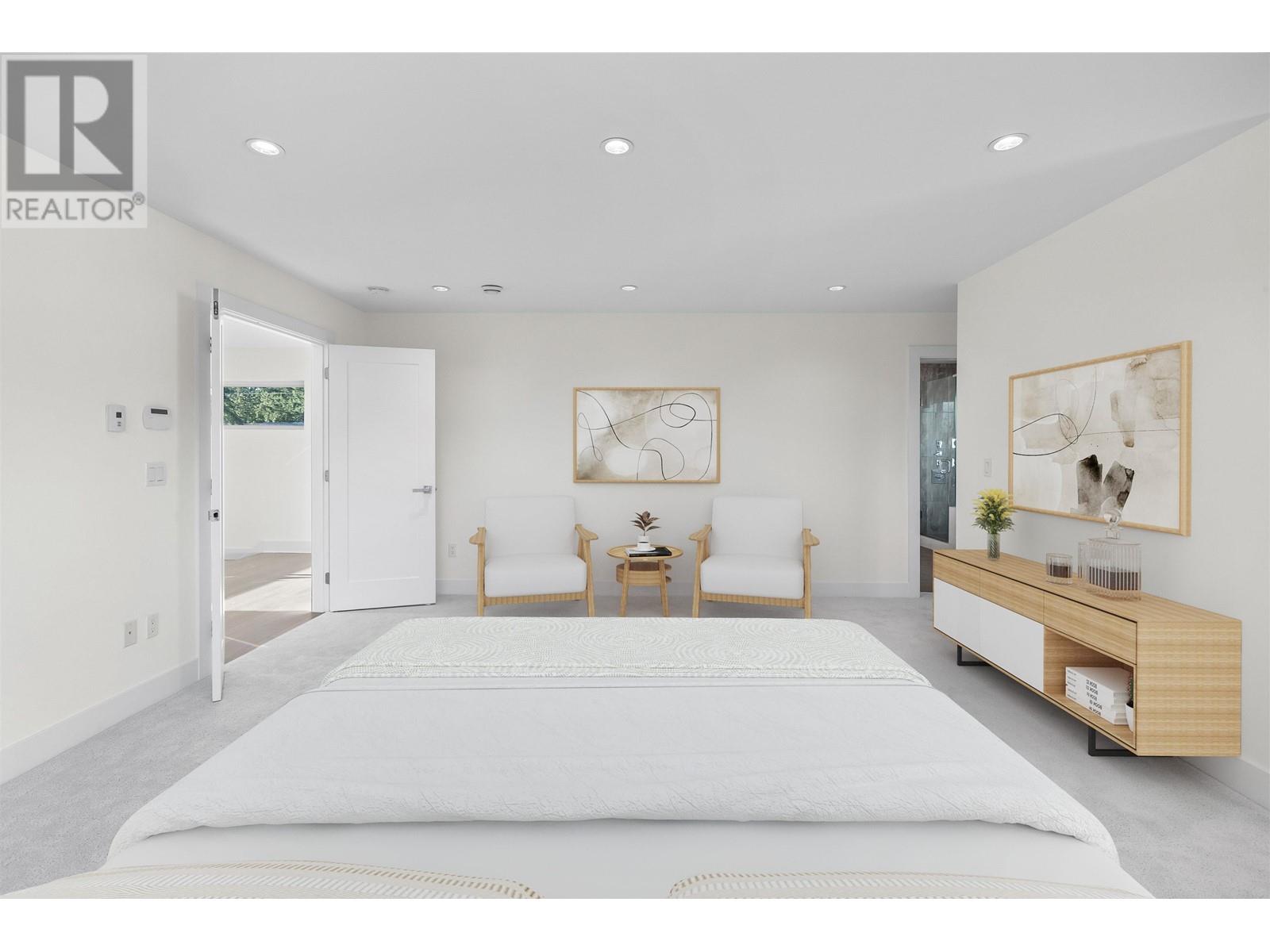 2312 William Avenue, North Vancouver, British Columbia V7J 2P6 - Photo 13 - R2959725