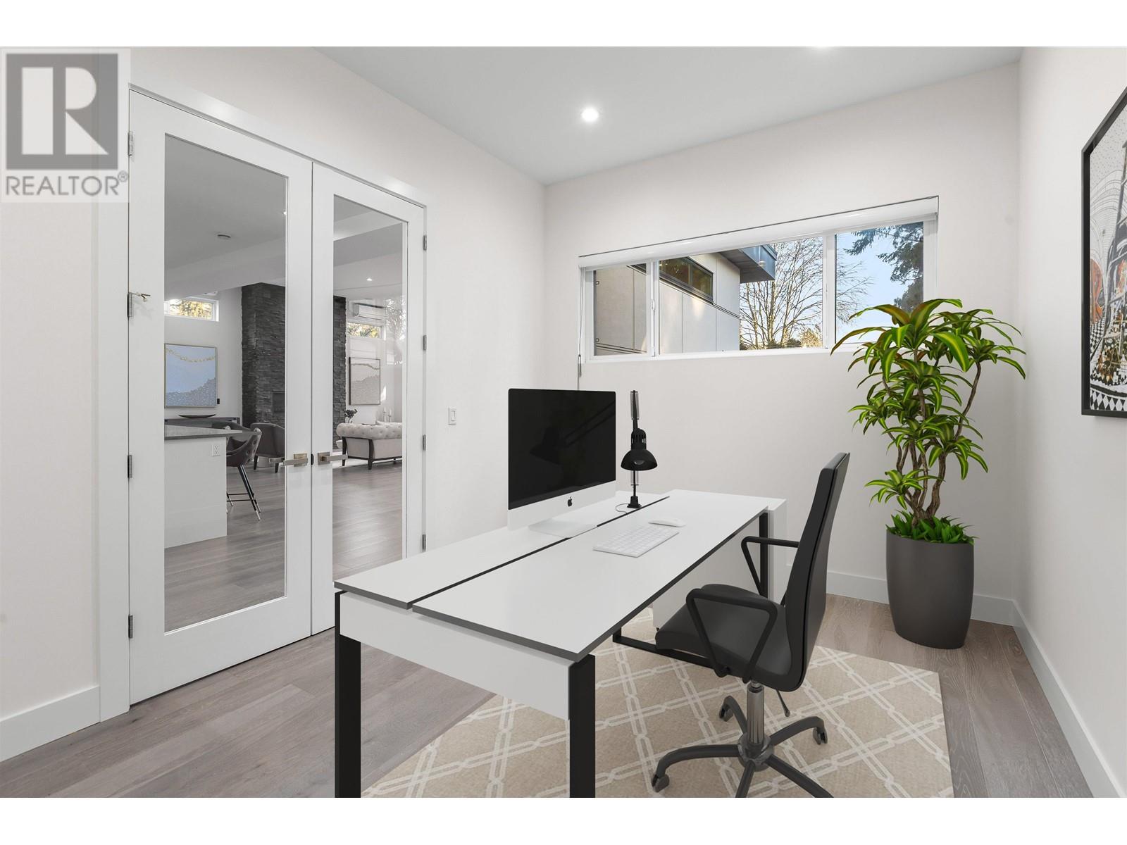 2312 William Avenue, North Vancouver, British Columbia V7J 2P6 - Photo 9 - R2959725