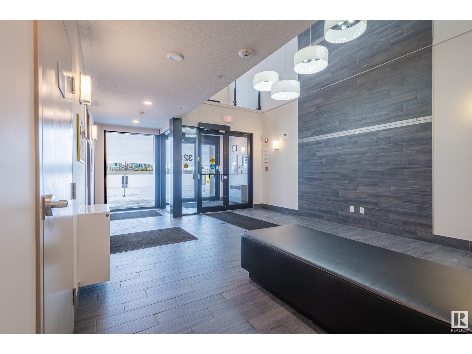 Property at #115 320 AMBLESIDE LINK LI SW image 3