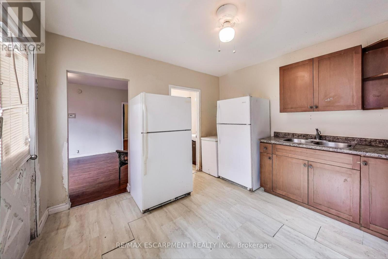 208 East Avenue N, Hamilton, Ontario  L8L 5J3 - Photo 7 - X11938448