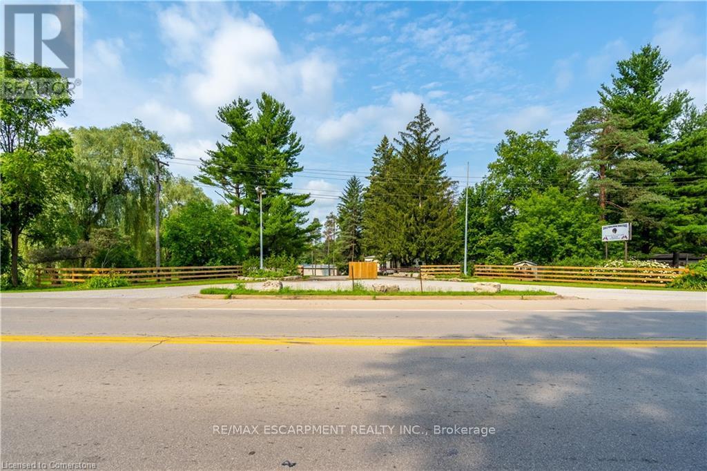 976 52 HIGHWAY N, hamilton (ancaster), Ontario