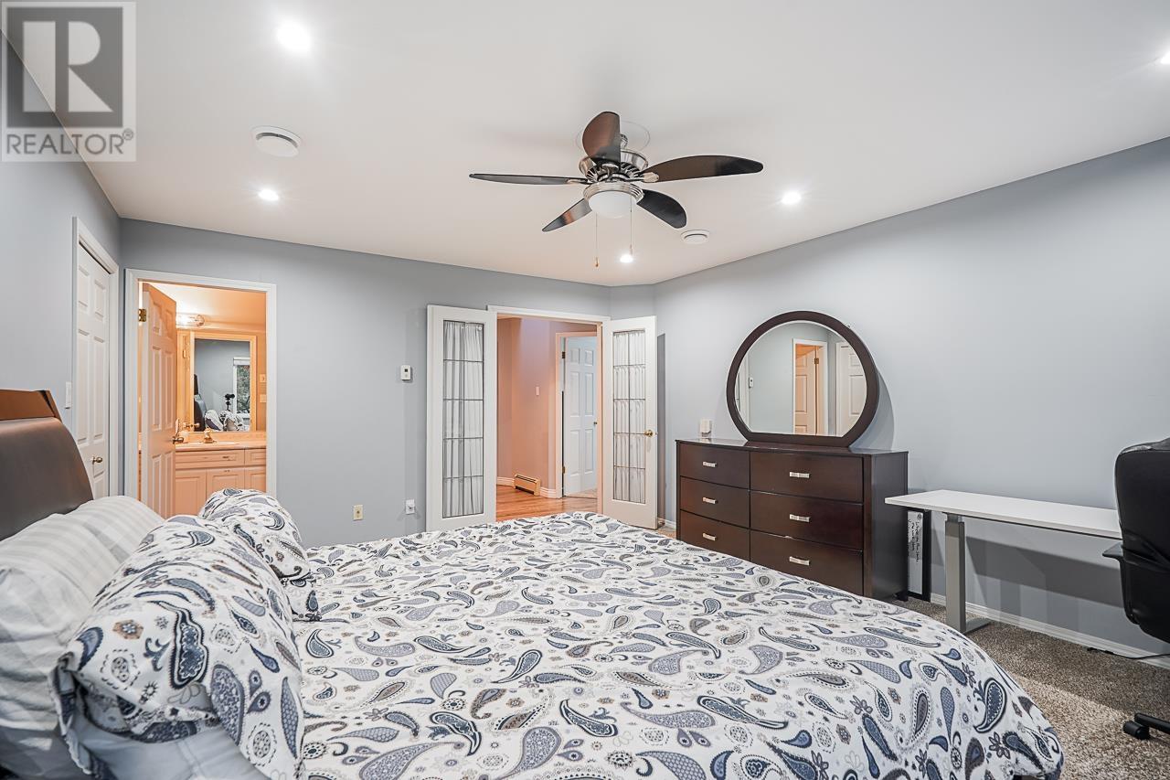 Listing Picture 21 of 35 : 5560 MCCOLL CRESCENT, Richmond / 烈治文 - 魯藝地產 Yvonne Lu Group - MLS Medallion Club Member