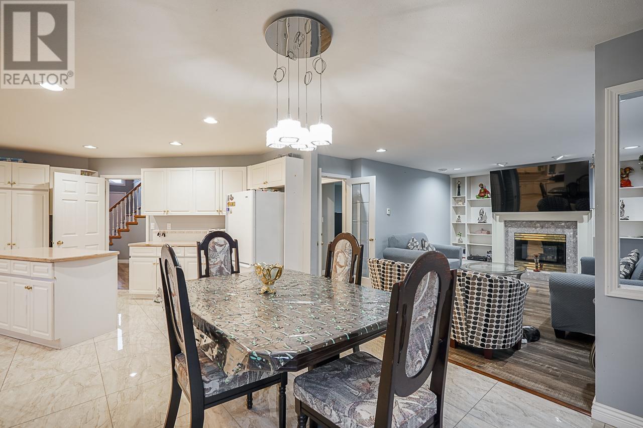 Listing Picture 13 of 35 : 5560 MCCOLL CRESCENT, Richmond / 烈治文 - 魯藝地產 Yvonne Lu Group - MLS Medallion Club Member