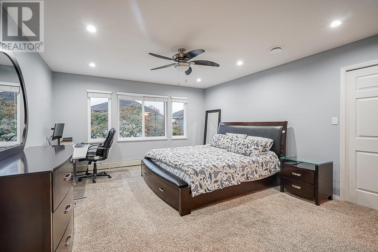 Listing Picture 20 of 35 : 5560 MCCOLL CRESCENT, Richmond / 烈治文 - 魯藝地產 Yvonne Lu Group - MLS Medallion Club Member