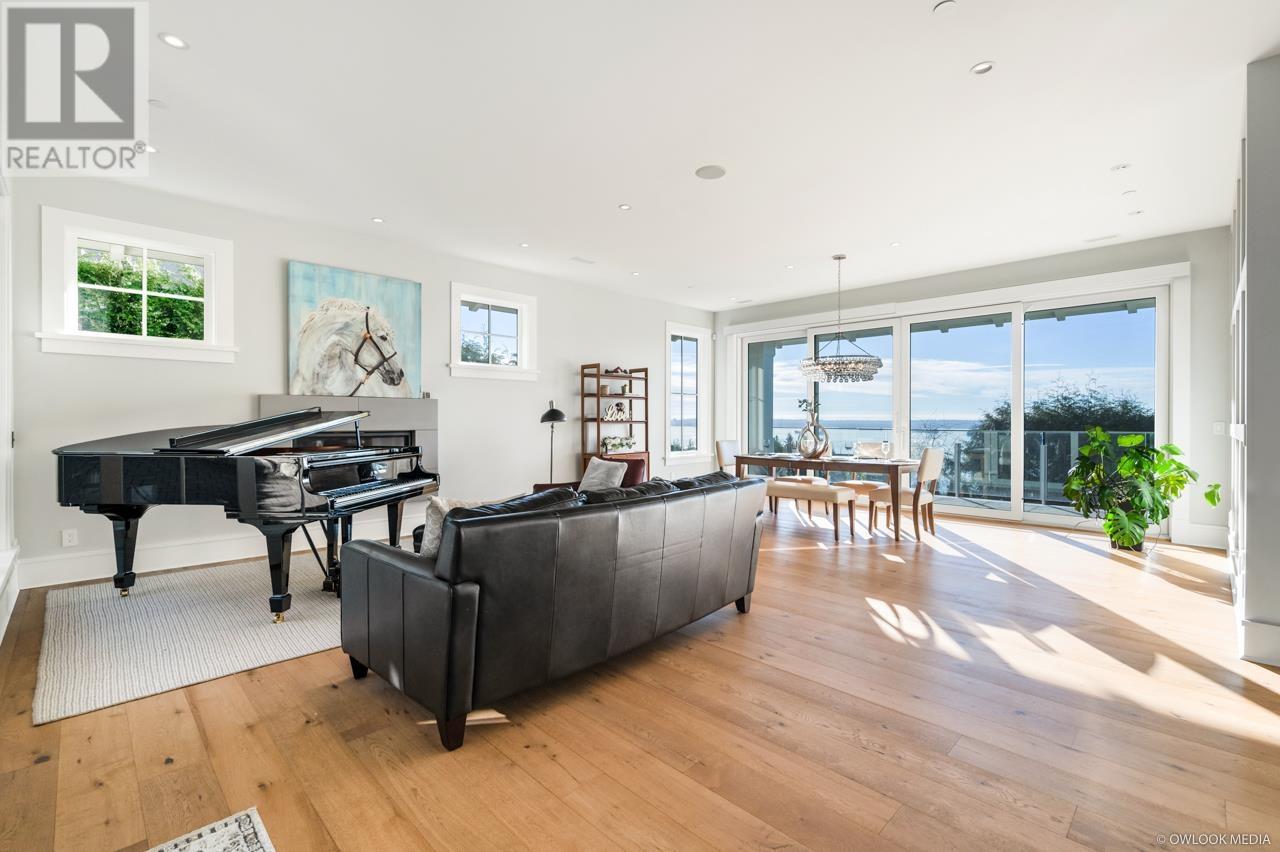 3326 Westmount Road, West Vancouver, British Columbia  V7V 3G6 - Photo 5 - R2959537