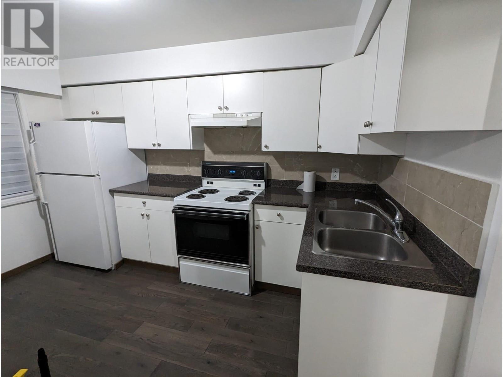 520 Boyd Street, New Westminster, British Columbia  V3M 5G5 - Photo 27 - R2959643