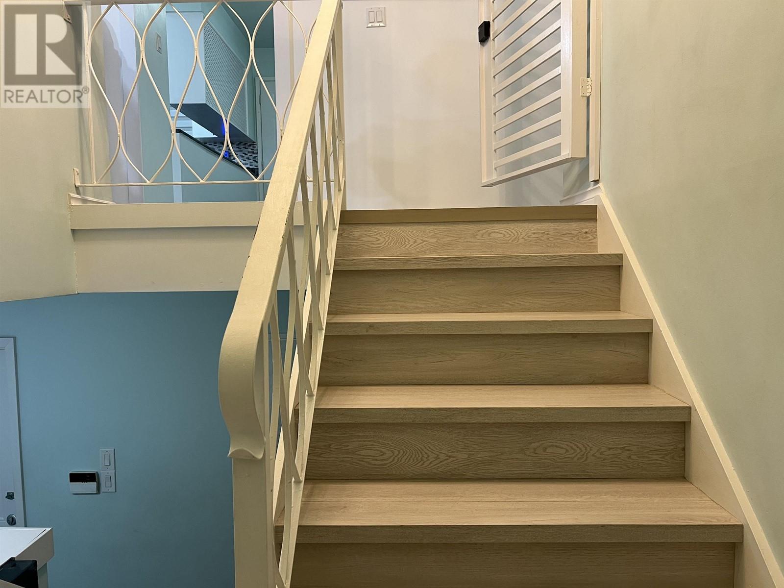 520 Boyd Street, New Westminster, British Columbia  V3M 5G5 - Photo 8 - R2959643