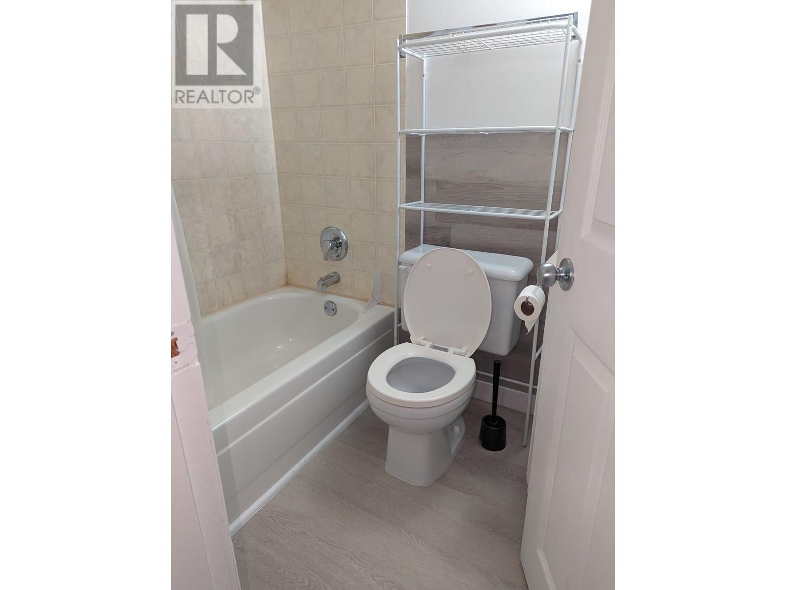 520 Boyd Street, New Westminster, British Columbia  V3M 5G5 - Photo 30 - R2959643