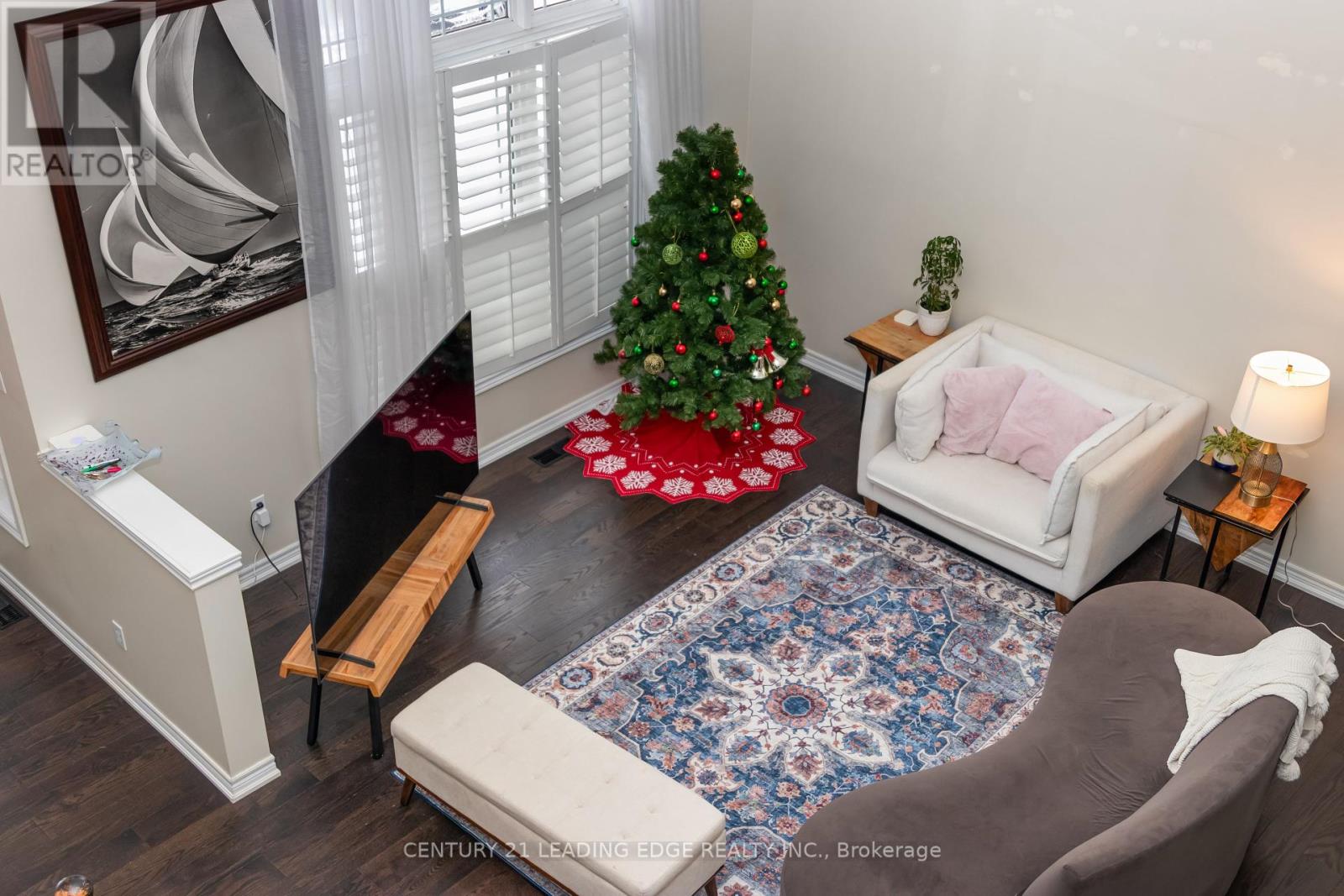 Property at 71 COBBLESTONE DRIVE image 2
