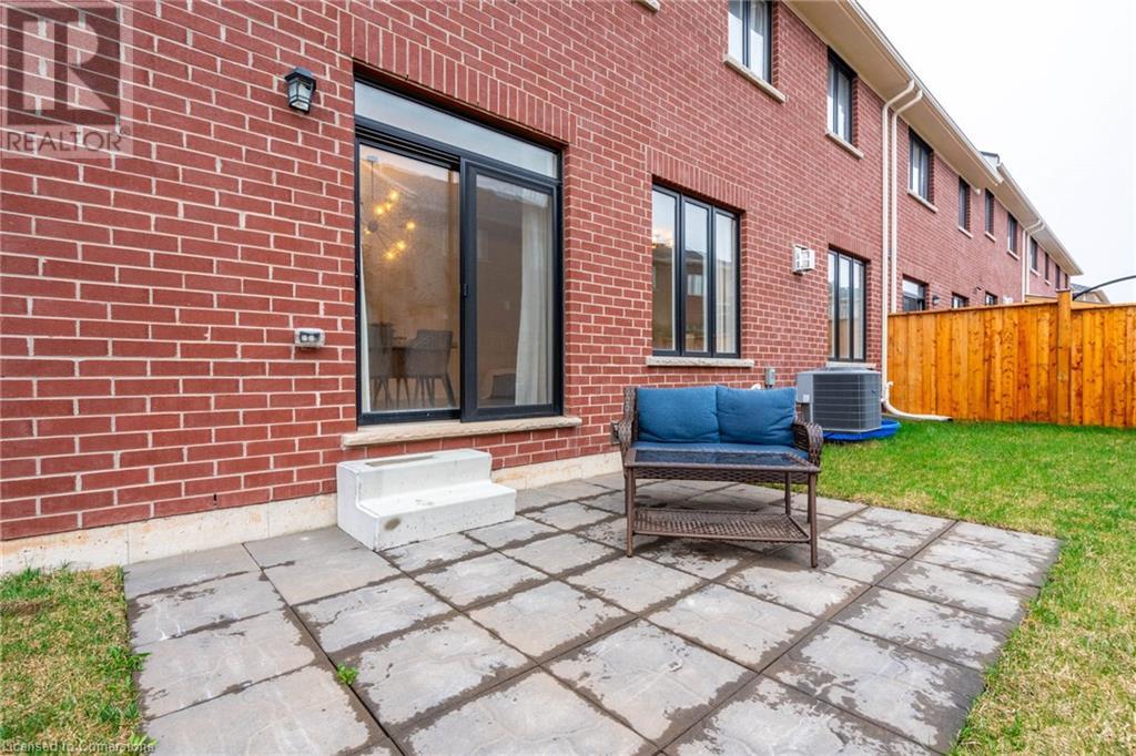 45 Great Falls Boulevard, Waterdown, Ontario  L8B 1X8 - Photo 40 - 40692974