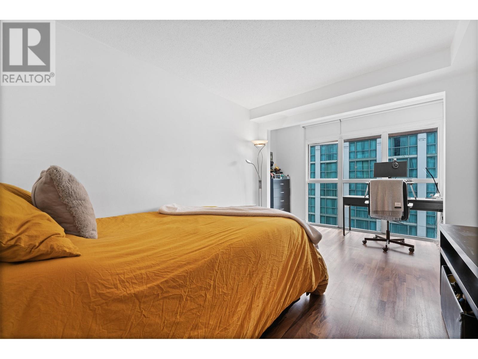 Listing Picture 23 of 38 : 607 1188 HOWE STREET, Vancouver / 溫哥華 - 魯藝地產 Yvonne Lu Group - MLS Medallion Club Member