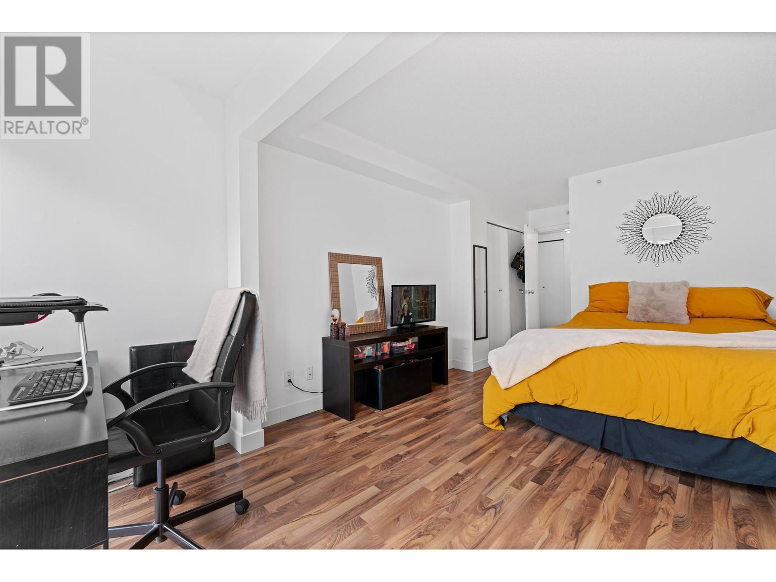 Listing Picture 22 of 38 : 607 1188 HOWE STREET, Vancouver / 溫哥華 - 魯藝地產 Yvonne Lu Group - MLS Medallion Club Member