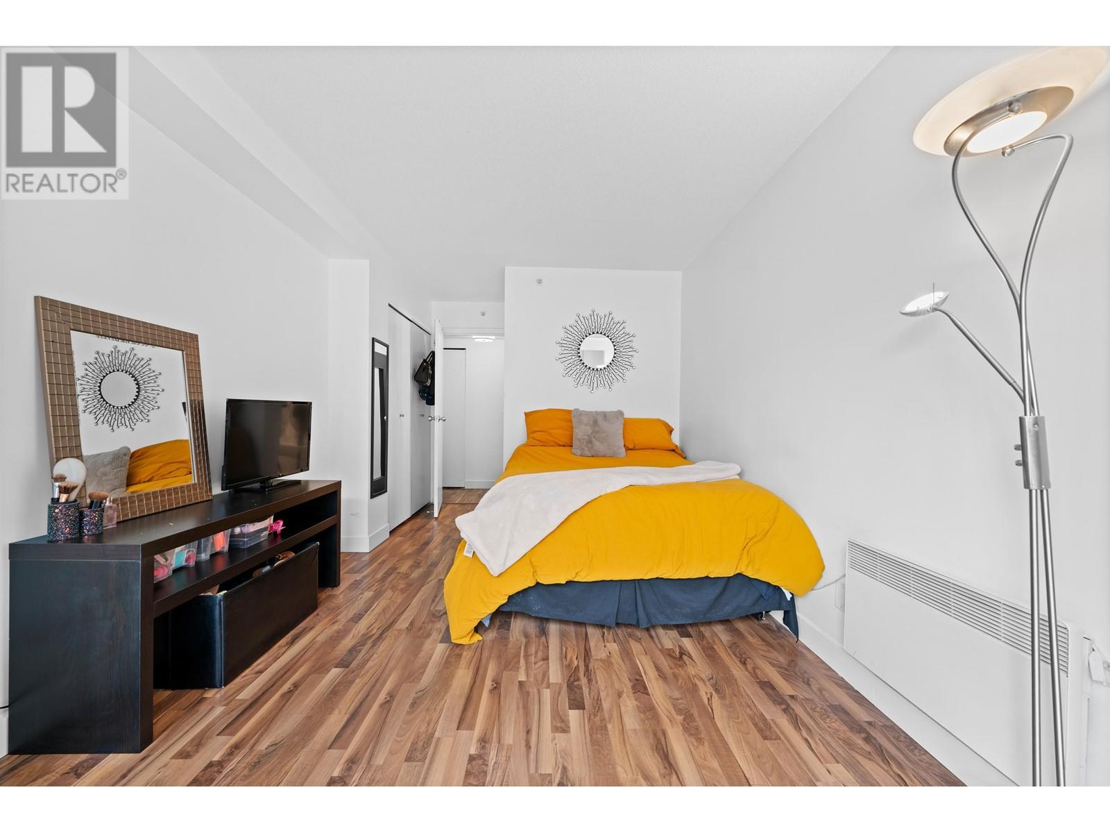 Listing Picture 24 of 38 : 607 1188 HOWE STREET, Vancouver / 溫哥華 - 魯藝地產 Yvonne Lu Group - MLS Medallion Club Member