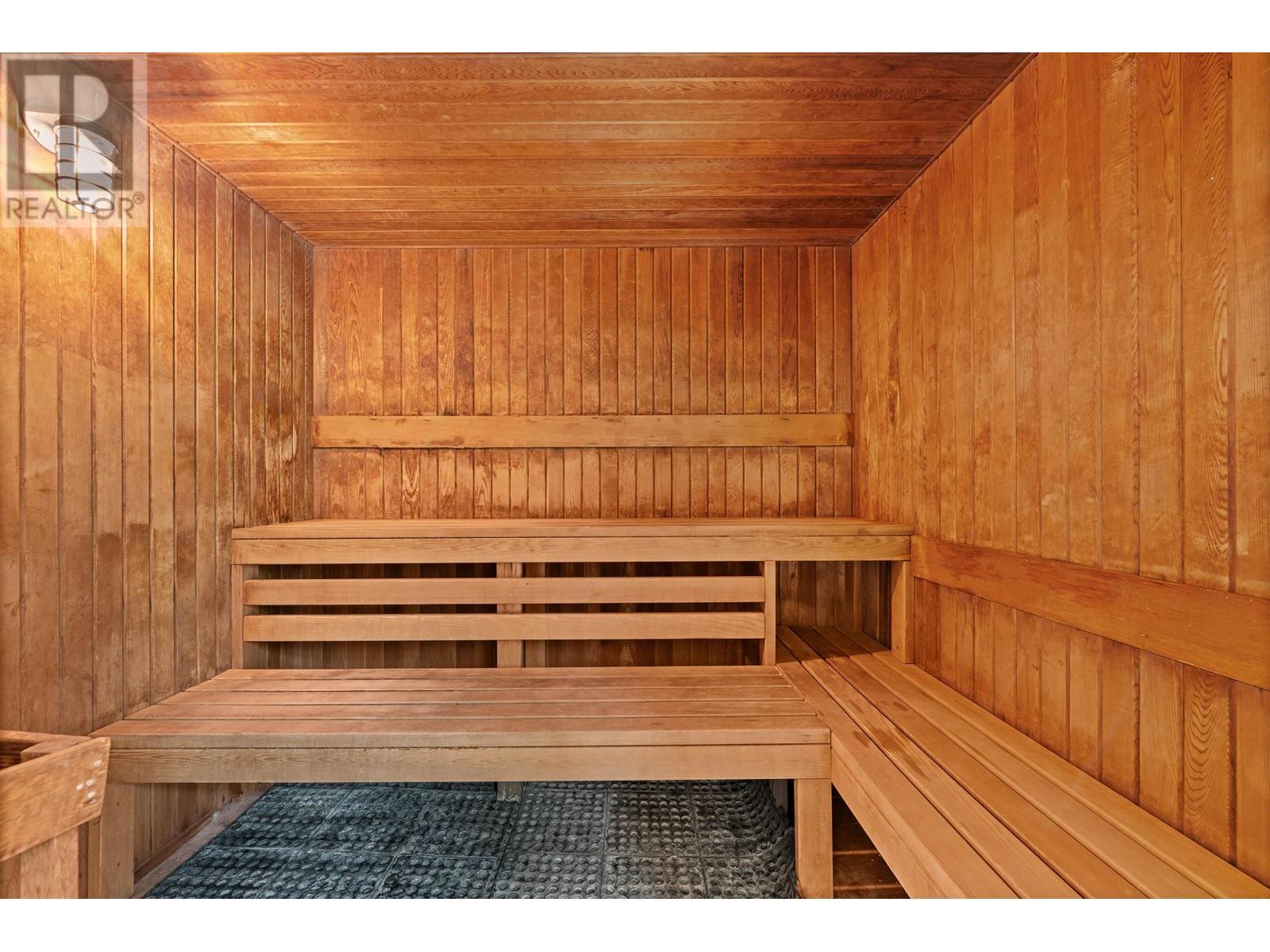 Listing Picture 33 of 38 : 607 1188 HOWE STREET, Vancouver / 溫哥華 - 魯藝地產 Yvonne Lu Group - MLS Medallion Club Member