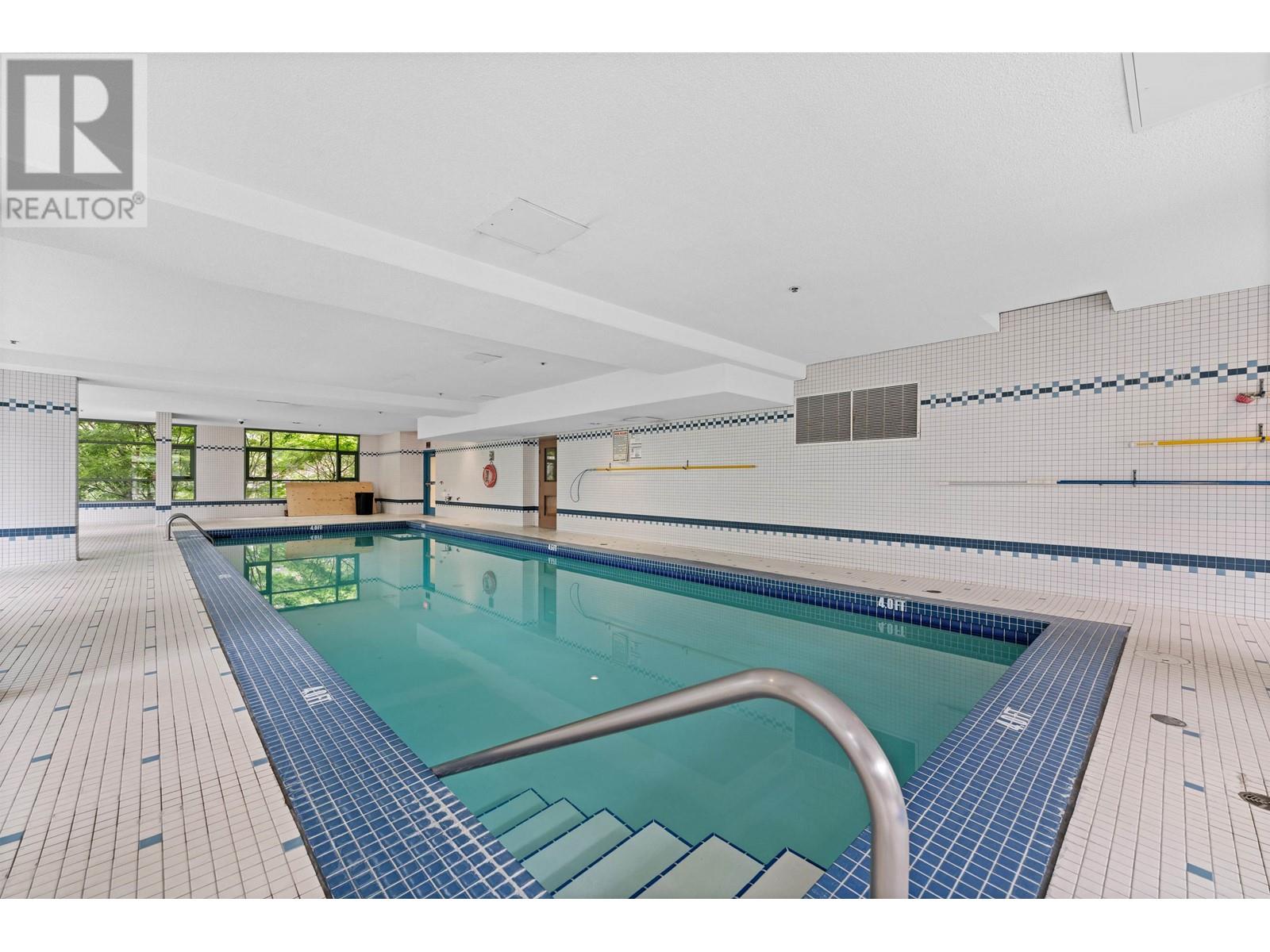 Listing Picture 31 of 38 : 607 1188 HOWE STREET, Vancouver / 溫哥華 - 魯藝地產 Yvonne Lu Group - MLS Medallion Club Member