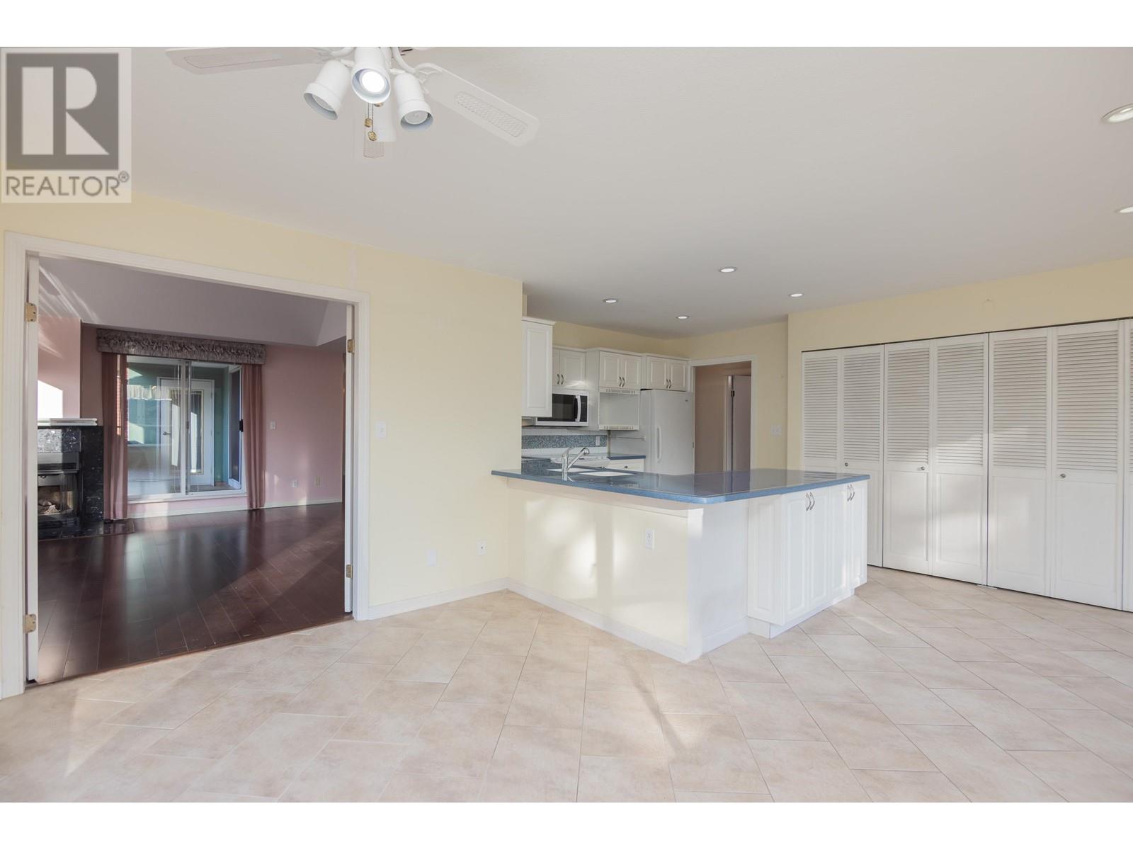 306 1675 Augusta Avenue, Burnaby, British Columbia  V5A 4S8 - Photo 13 - R2951554