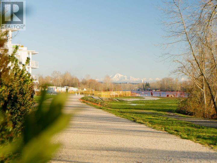 Listing Picture 14 of 21 : 506 3289 RIVERWALK AVENUE, Vancouver / 溫哥華 - 魯藝地產 Yvonne Lu Group - MLS Medallion Club Member