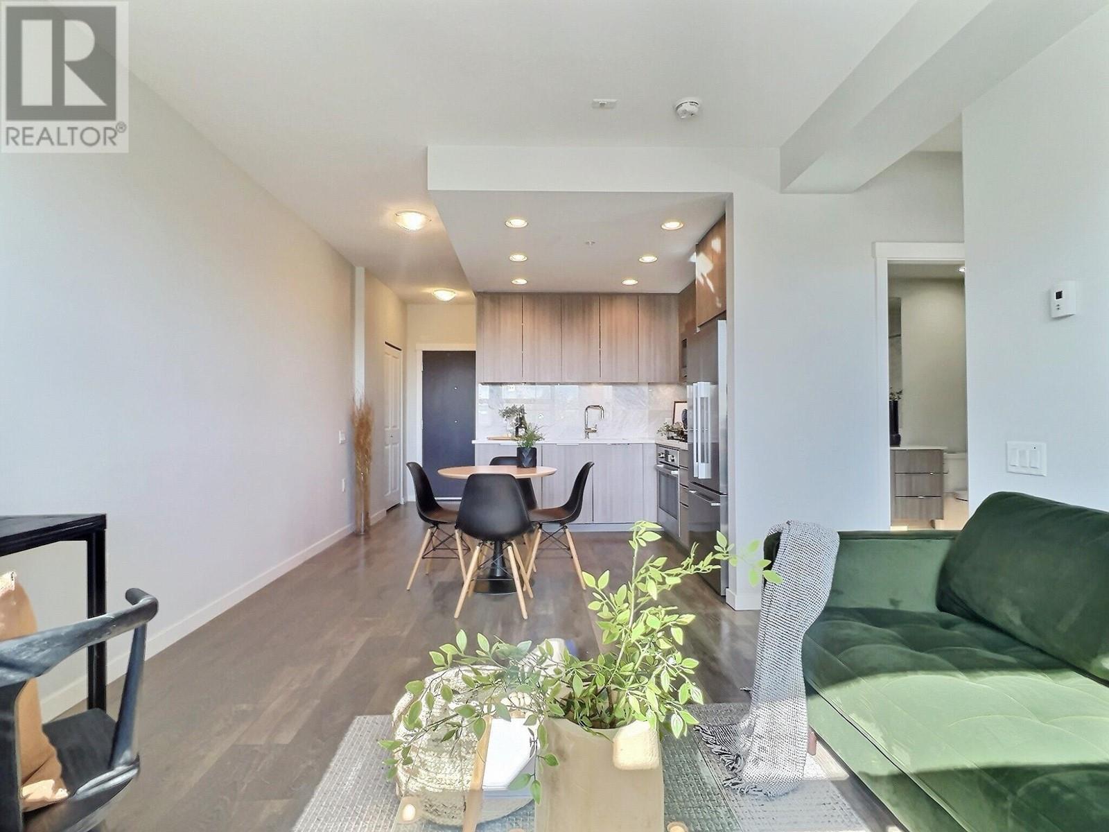 Listing Picture 3 of 21 : 506 3289 RIVERWALK AVENUE, Vancouver / 溫哥華 - 魯藝地產 Yvonne Lu Group - MLS Medallion Club Member