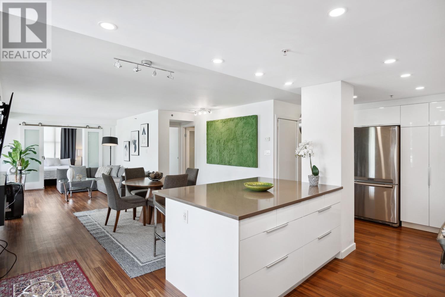 Listing Picture 4 of 29 : 505 518 W 14TH AVENUE, Vancouver / 溫哥華 - 魯藝地產 Yvonne Lu Group - MLS Medallion Club Member