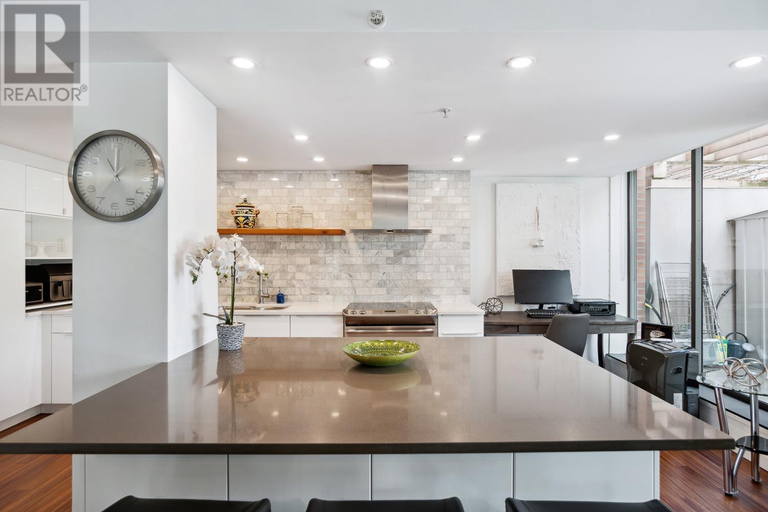 Listing Picture 5 of 29 : 505 518 W 14TH AVENUE, Vancouver / 溫哥華 - 魯藝地產 Yvonne Lu Group - MLS Medallion Club Member