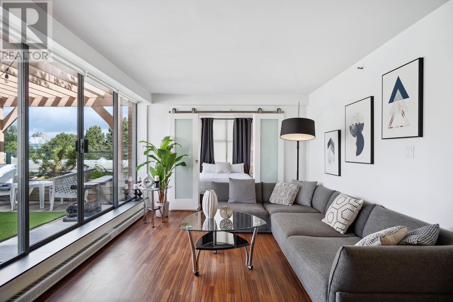 Listing Picture 9 of 29 : 505 518 W 14TH AVENUE, Vancouver / 溫哥華 - 魯藝地產 Yvonne Lu Group - MLS Medallion Club Member