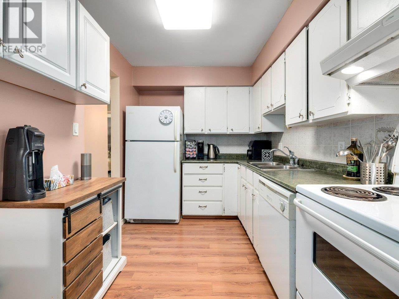 105 327 Ninth Street, New Westminster, British Columbia  V3M 3V8 - Photo 20 - R2959775