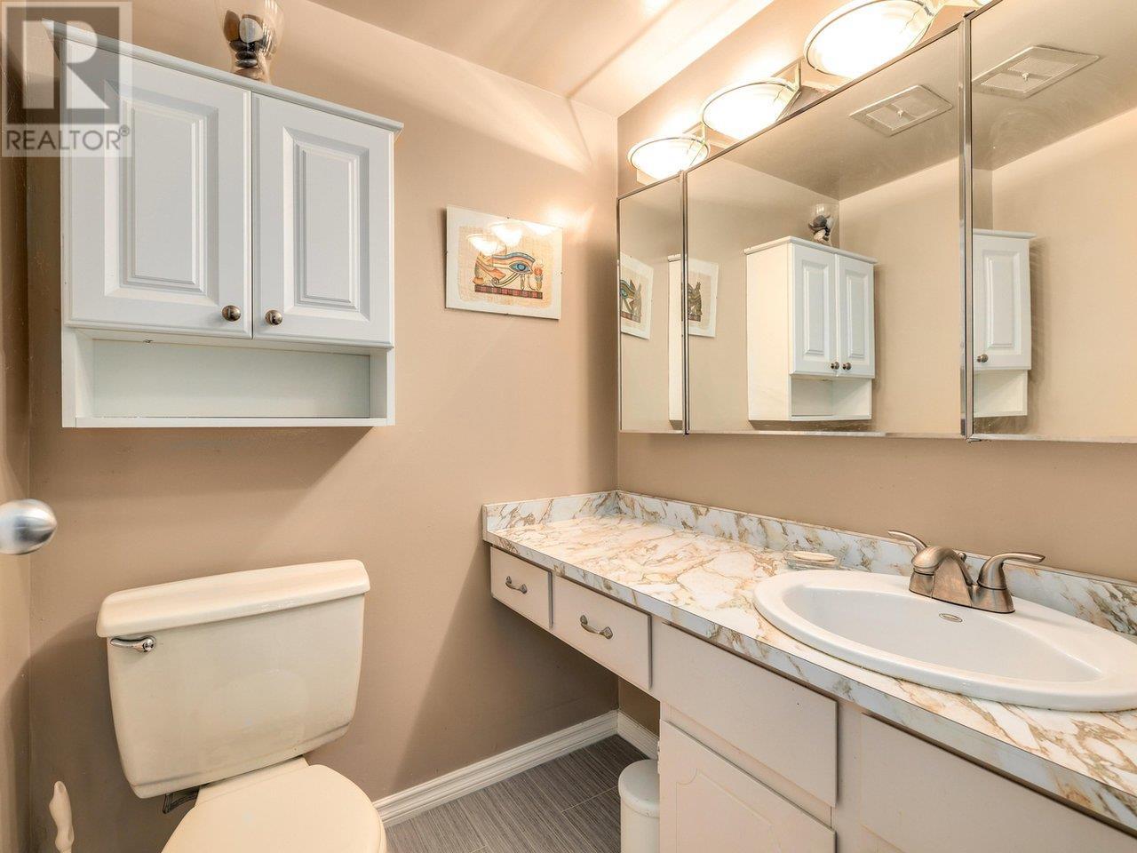 105 327 Ninth Street, New Westminster, British Columbia  V3M 3V8 - Photo 21 - R2959775
