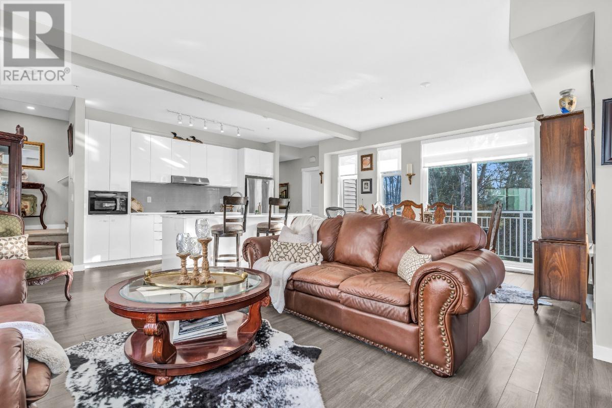 1040 11280 Pazarena Place, Maple Ridge, British Columbia  V2X 4K9 - Photo 4 - R2959783
