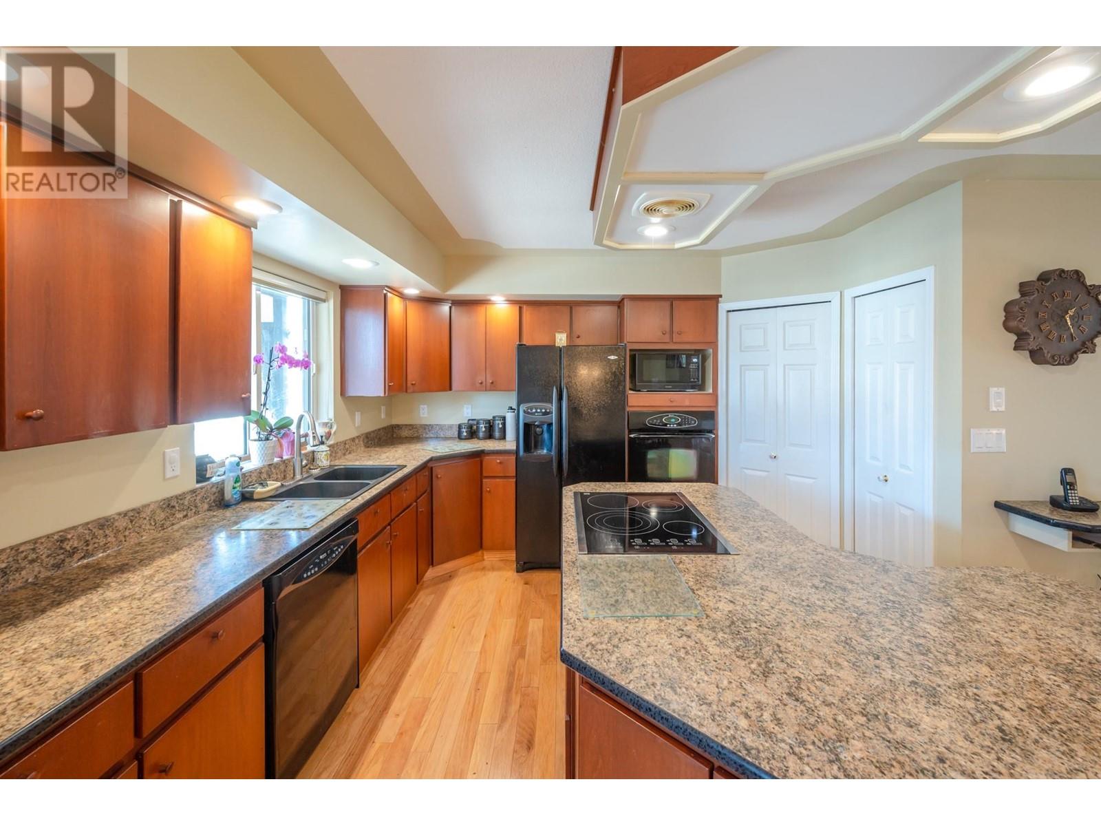Property at 621 Wiltse Boulevard image 5