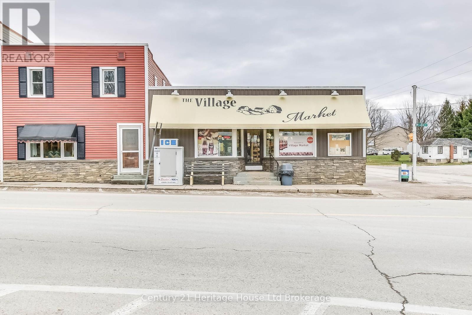 2 CHURCH STREET, Norwich, Ontario