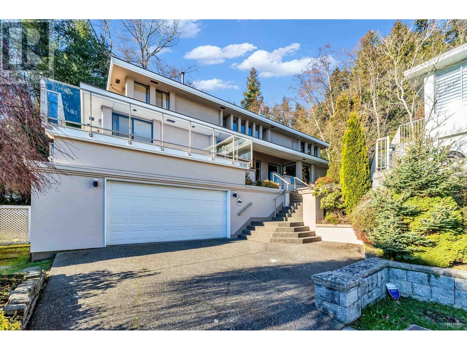 1595 Tyrol Court, West Vancouver, British Columbia  V7S 3G5 - Photo 4 - R2959800