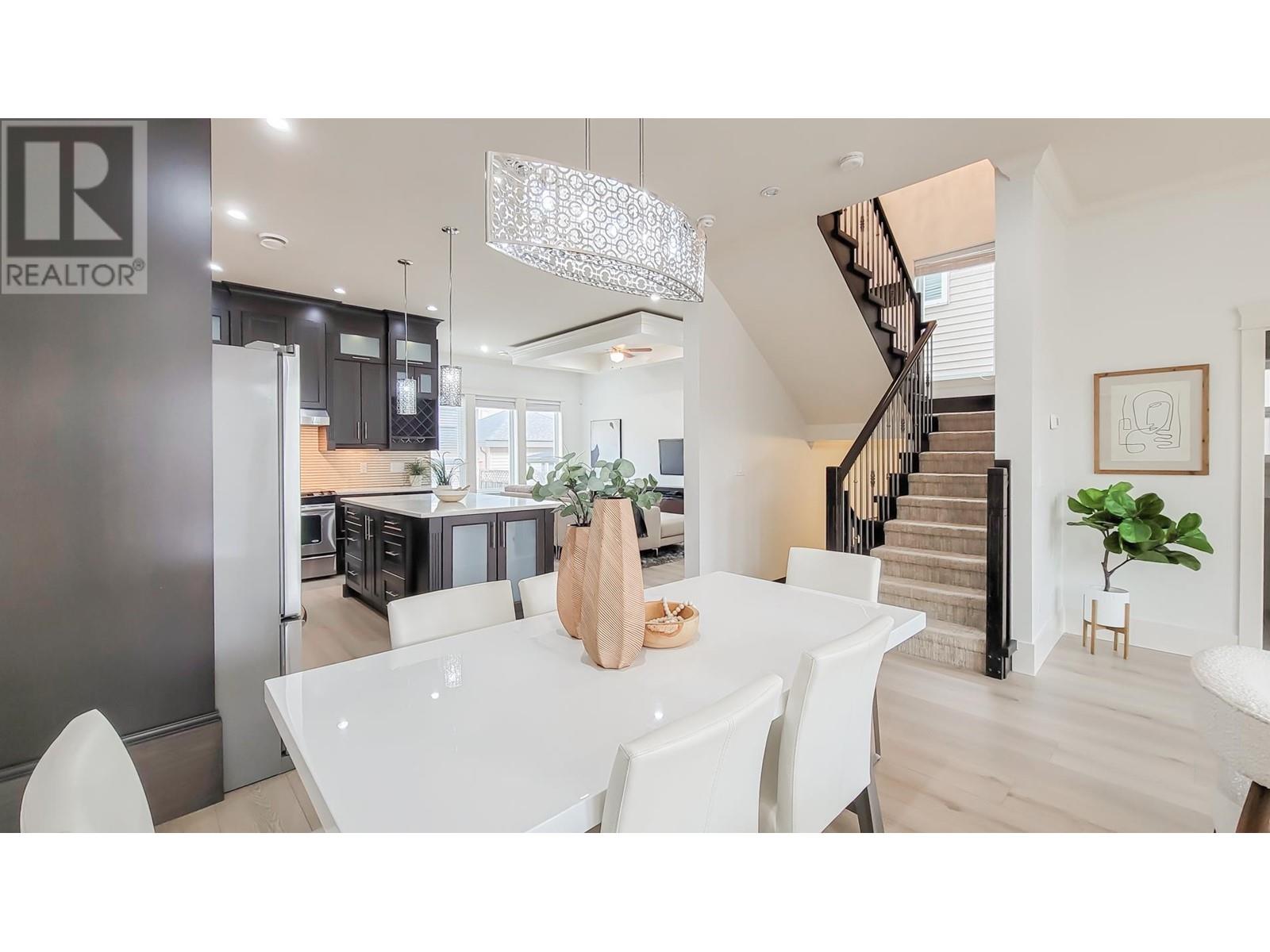 1395 Trafalgar Street, Coquitlam, British Columbia  V3E 0H5 - Photo 1 - R2959804