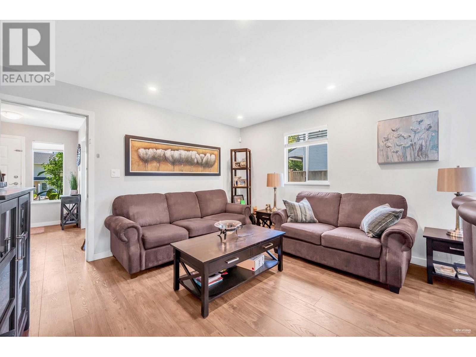 20361 Ospring Street, Maple Ridge, British Columbia  V2X 1K7 - Photo 4 - R2959806