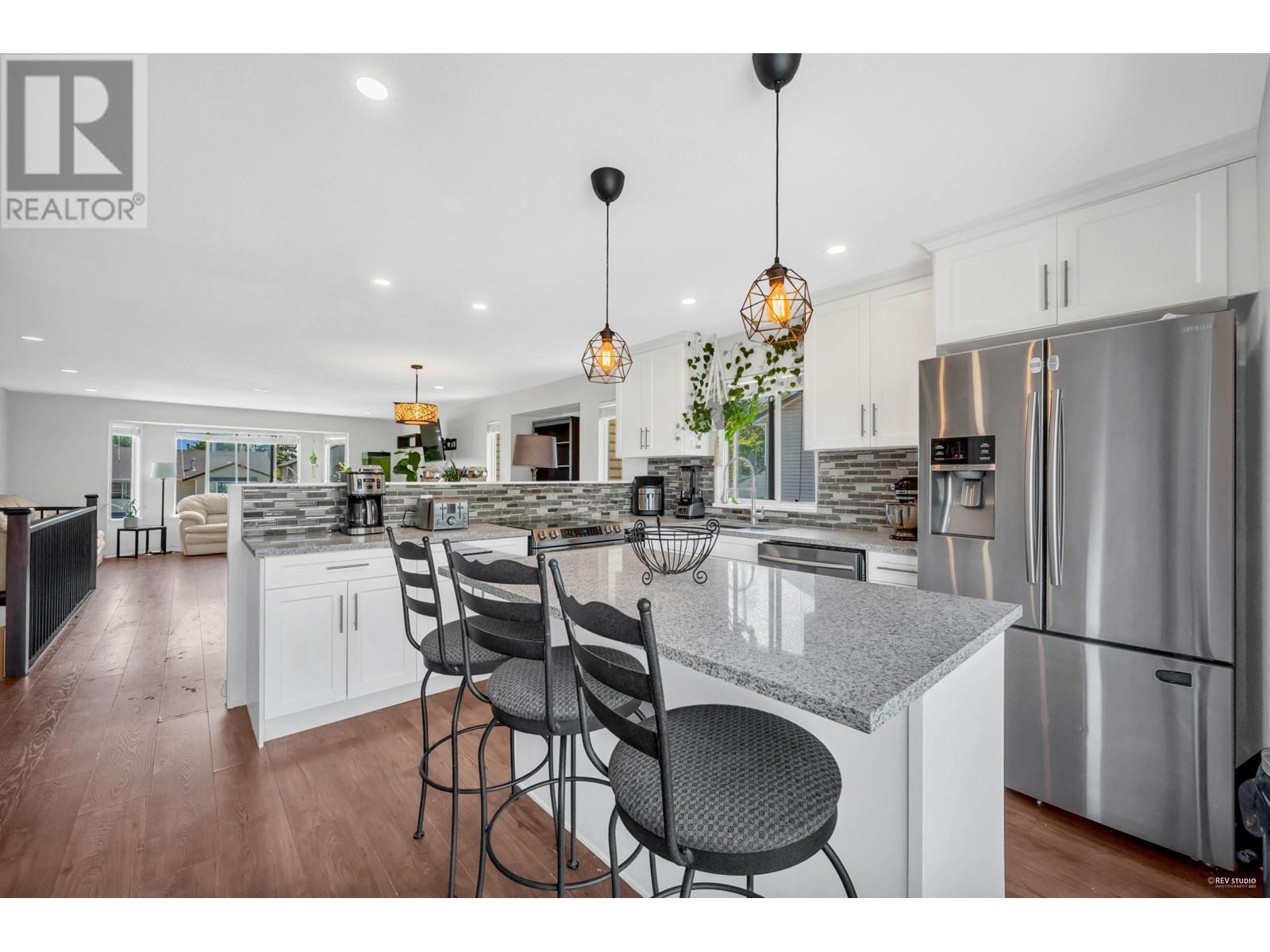 20361 Ospring Street, Maple Ridge, British Columbia  V2X 1K7 - Photo 6 - R2959806