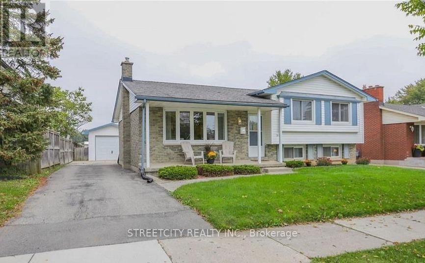 Property at 993 OSGOODE DRIVE image 3