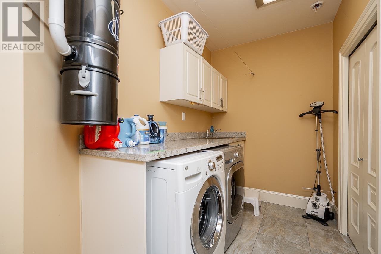 Listing Picture 18 of 20 : 531 W 64TH AVENUE, Vancouver / 溫哥華 - 魯藝地產 Yvonne Lu Group - MLS Medallion Club Member
