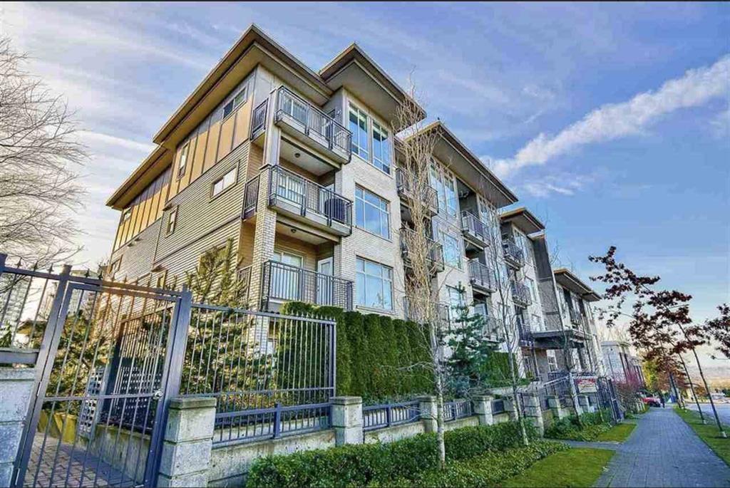 13468 KING GEORGE BOULEVARD, surrey, British Columbia