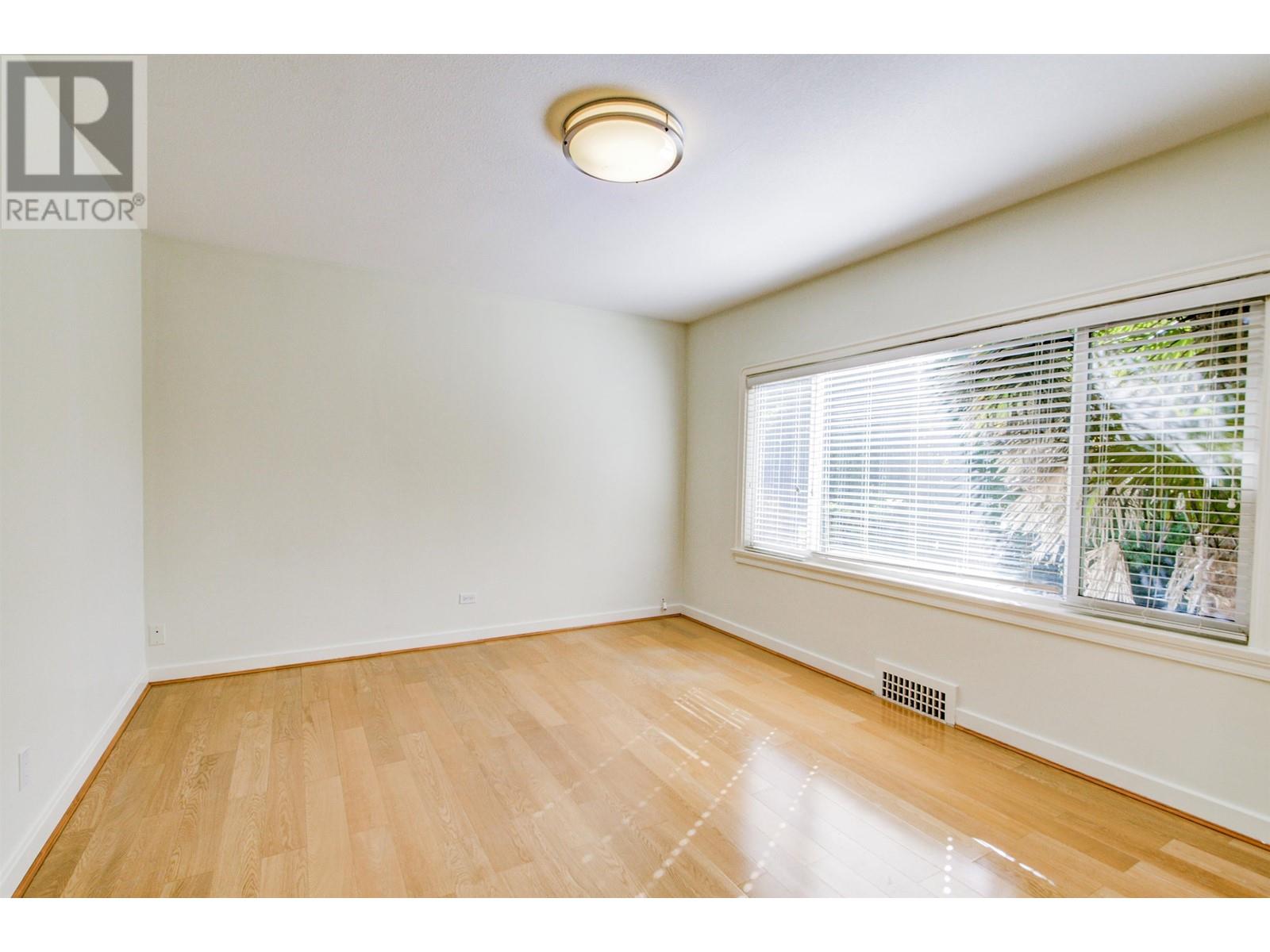 4679 13th Avenue, Vancouver, British Columbia  V6R 2V6 - Photo 8 - R2956010