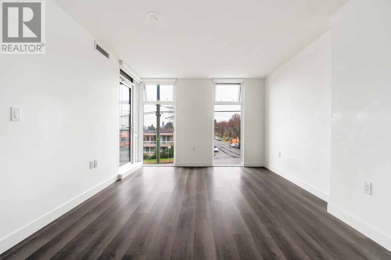 202 8138 Fraser Street, Vancouver, British Columbia  V5X 0J8 - Photo 1 - R2952254