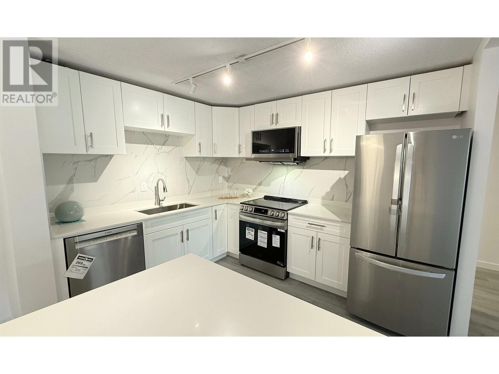 802 6631 Minoru Boulevard, Richmond, British Columbia  V6Y 1Z1 - Photo 3 - R2959083