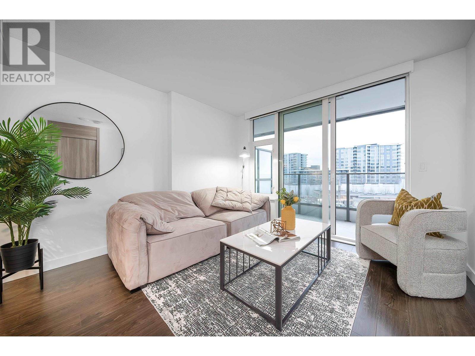 Listing Picture 10 of 36 : 605 8555 CAPSTAN WAY, Richmond / 烈治文 - 魯藝地產 Yvonne Lu Group - MLS Medallion Club Member