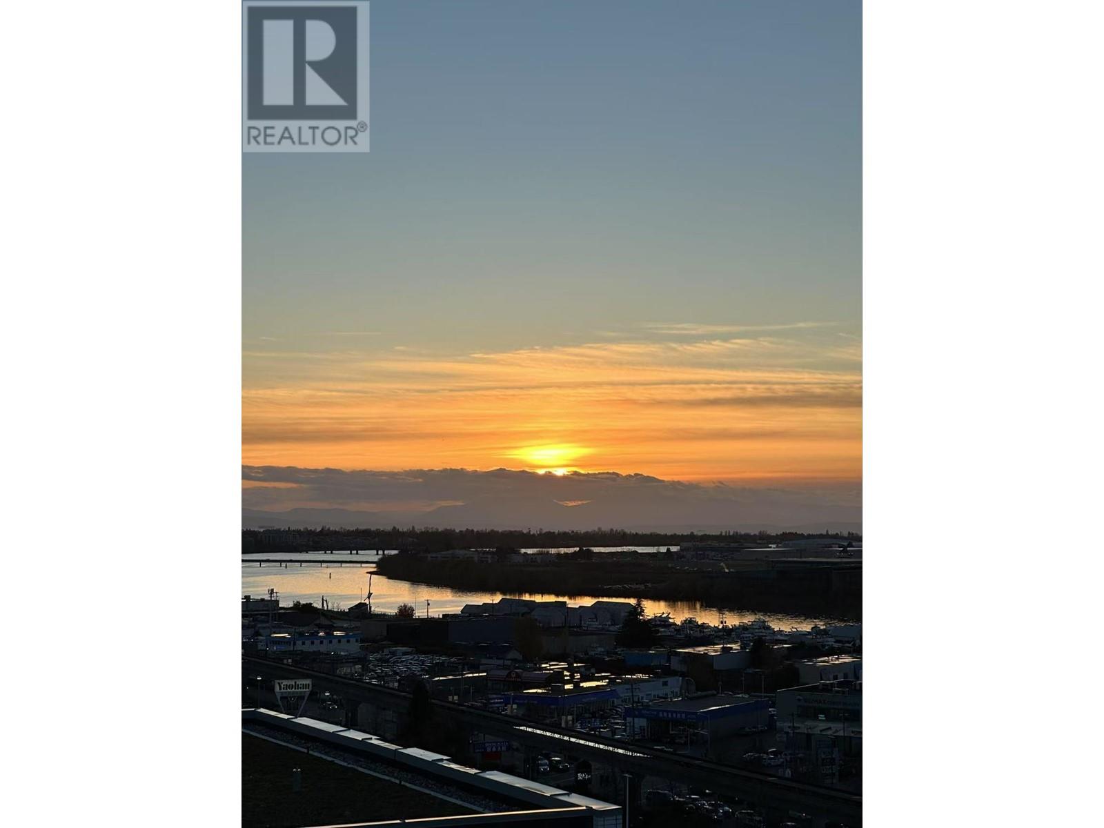 Listing Picture 16 of 36 : 605 8555 CAPSTAN WAY, Richmond / 烈治文 - 魯藝地產 Yvonne Lu Group - MLS Medallion Club Member